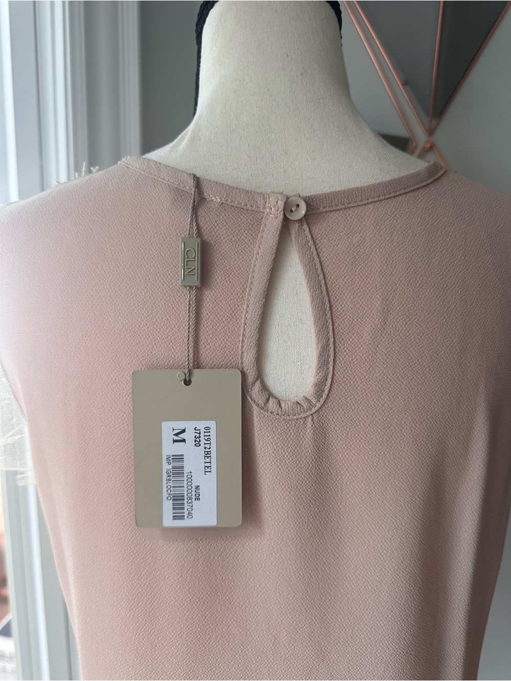 NWT CLN Blush Pink Mauve Embroidered Sleeveless Lace Tank Top Blouse Size Medium - Picture 8 of 13